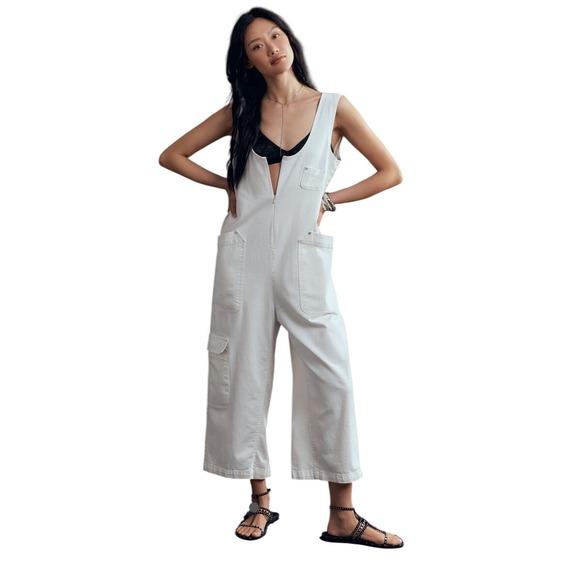 Pilcro Anthropologie Ivory Denim Cargo Jumpsuit Wide Leg Sleeveless Ivory Medium